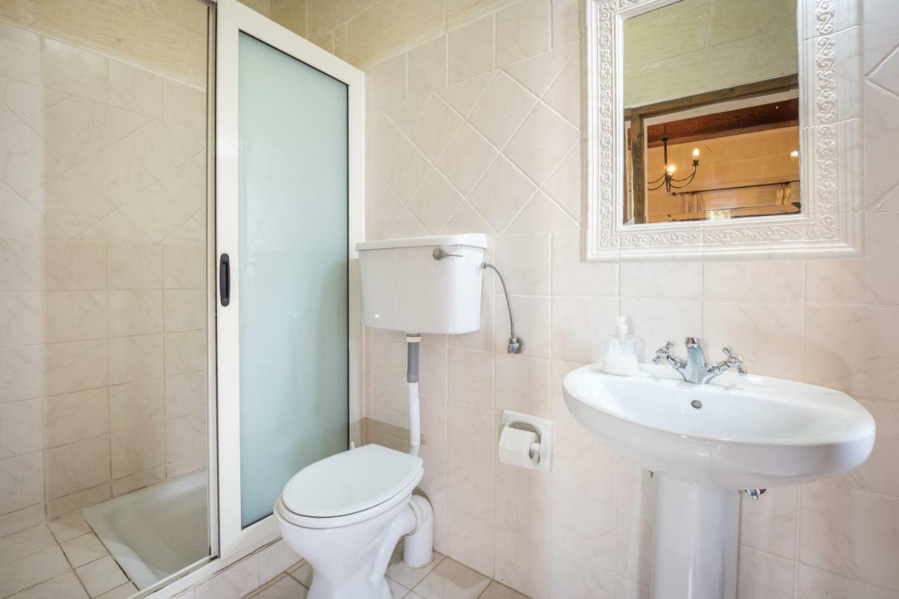 Valley View - Holiday Farmhouse With Private Pool Nadur Esterno foto