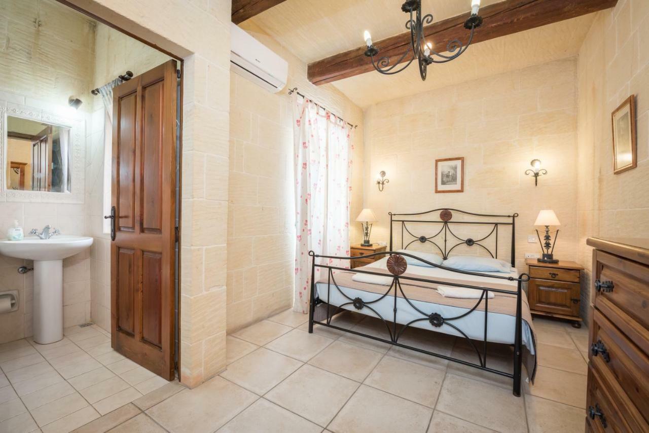 Valley View - Holiday Farmhouse With Private Pool Nadur Esterno foto
