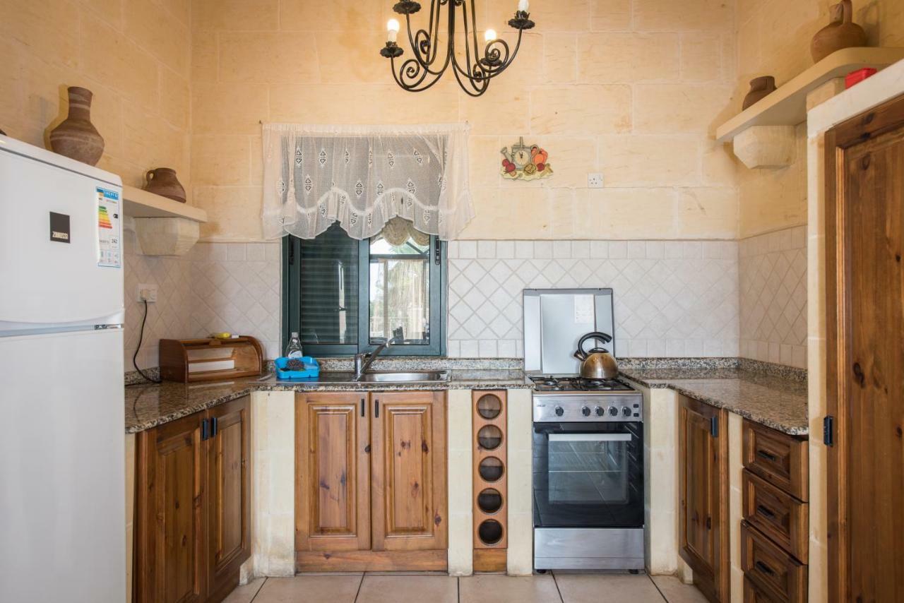 Valley View - Holiday Farmhouse With Private Pool Nadur Esterno foto
